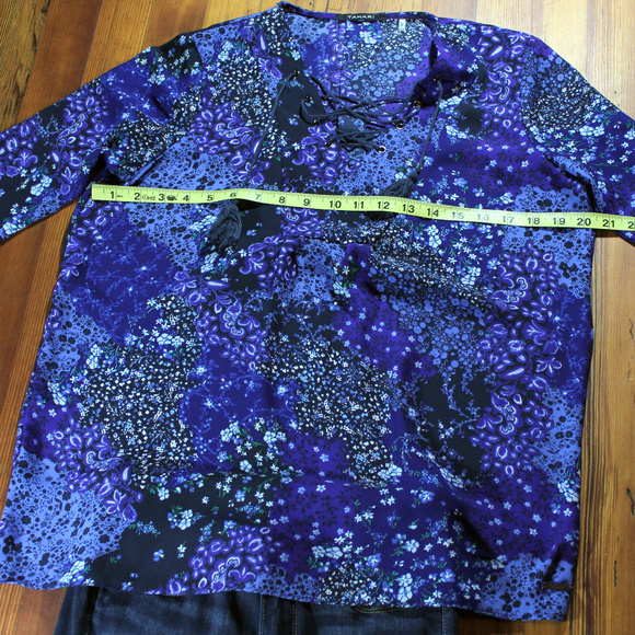 Tahari Floral Tie-Neck Indigo Peasant Blouse S/P - Picture 4 of 8